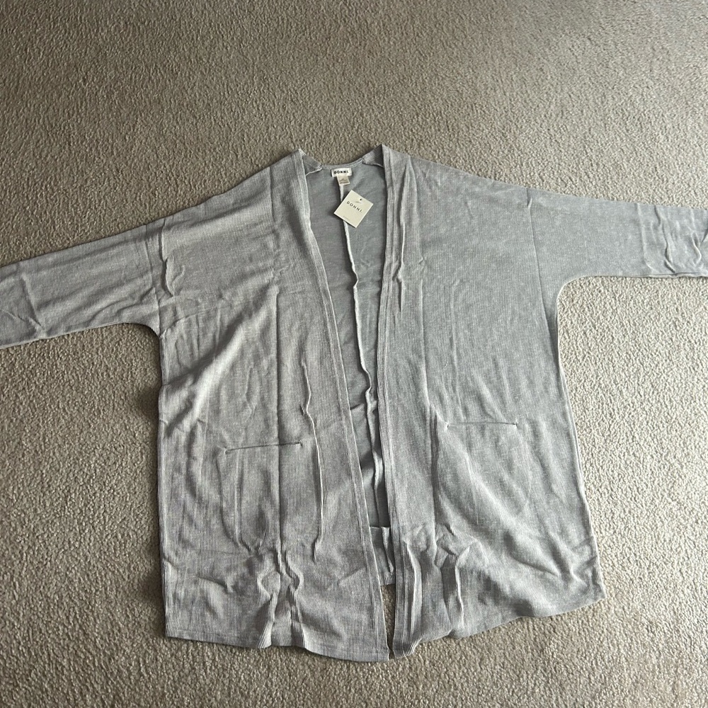DONNI. Light Gray Textured Cardigan